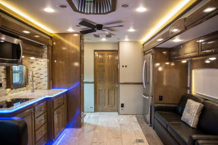 Used 2020 Renegade 45’ Tandem Axle Motorcoach