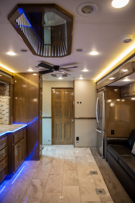 Used 2020 Renegade 45’ Tandem Axle Motorcoach