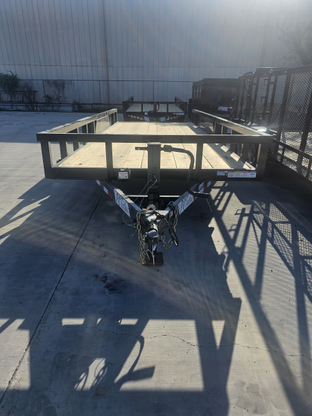 New 2025 P&C Trailers 83 X16' Utility Trailer