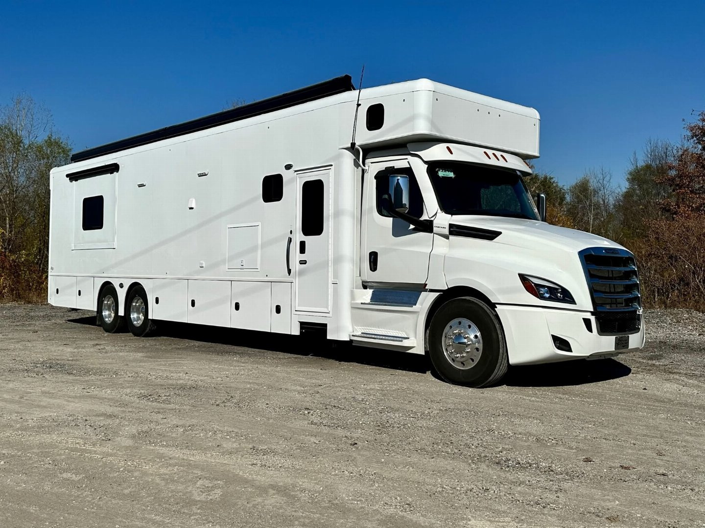 2023 Showhauler