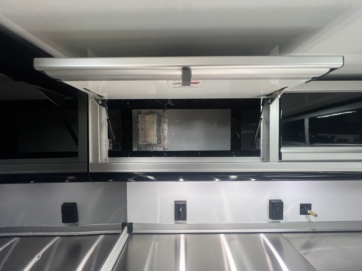 New 2026 Advantage All Aluminum 36’ Stacker Trailer