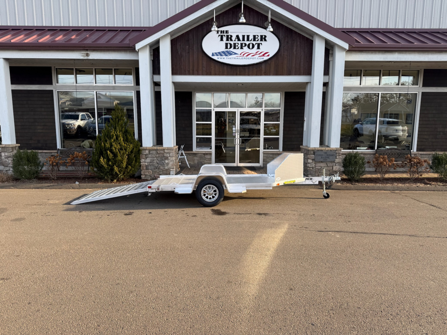 New ALUMA 4′ X 10’6″ 1-PLACE MOTORCYCLE TRAILER 2K