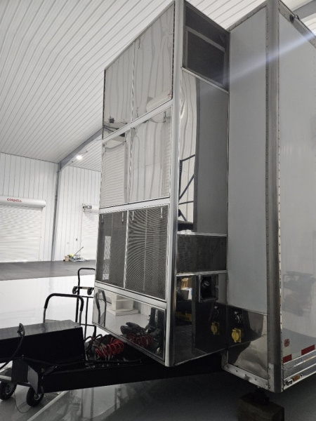 Used 2003 T & E Enterprises Loaded 36’ Stacker Trailer