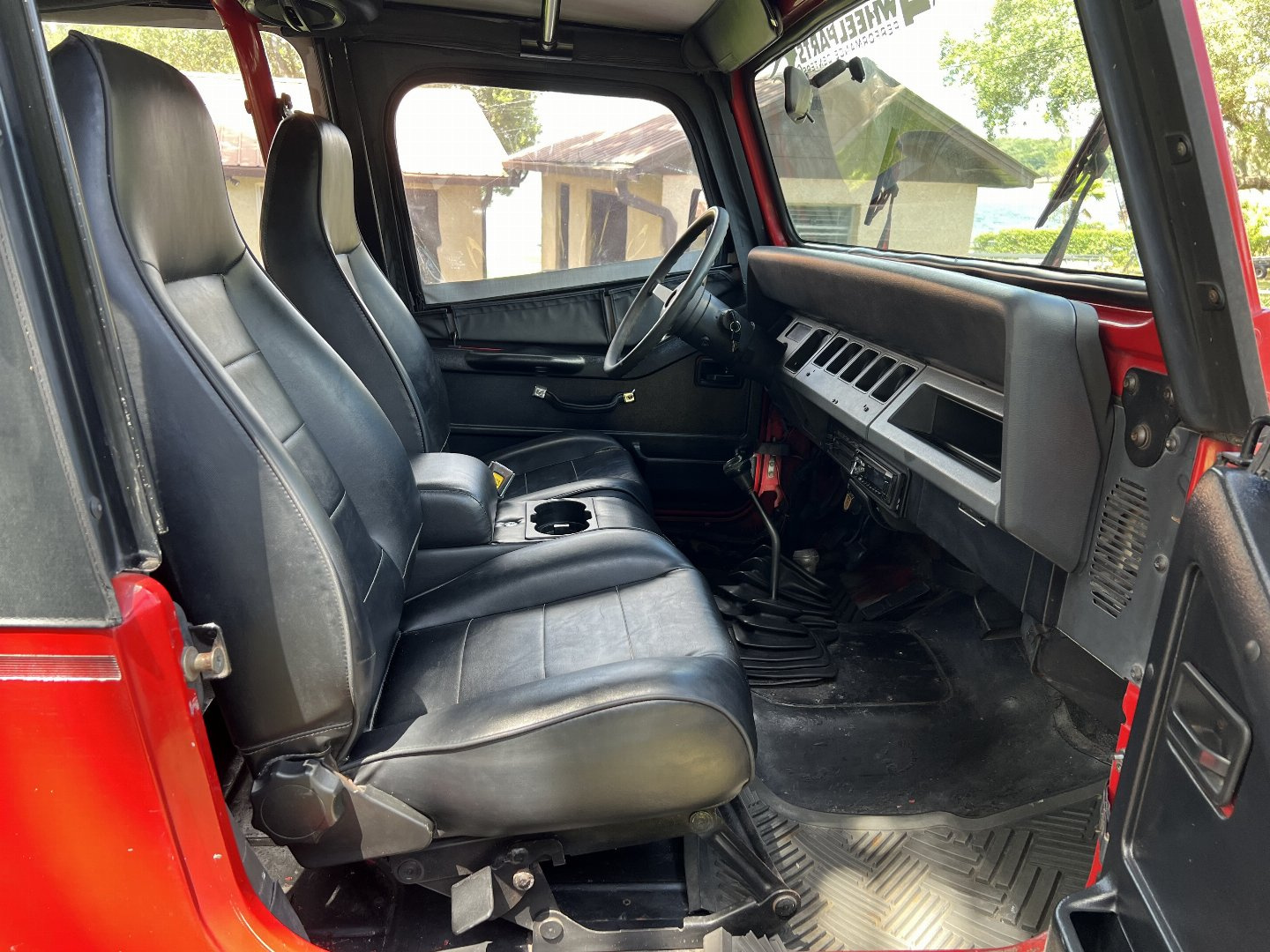 1995 Jeep Wrangler photo 6