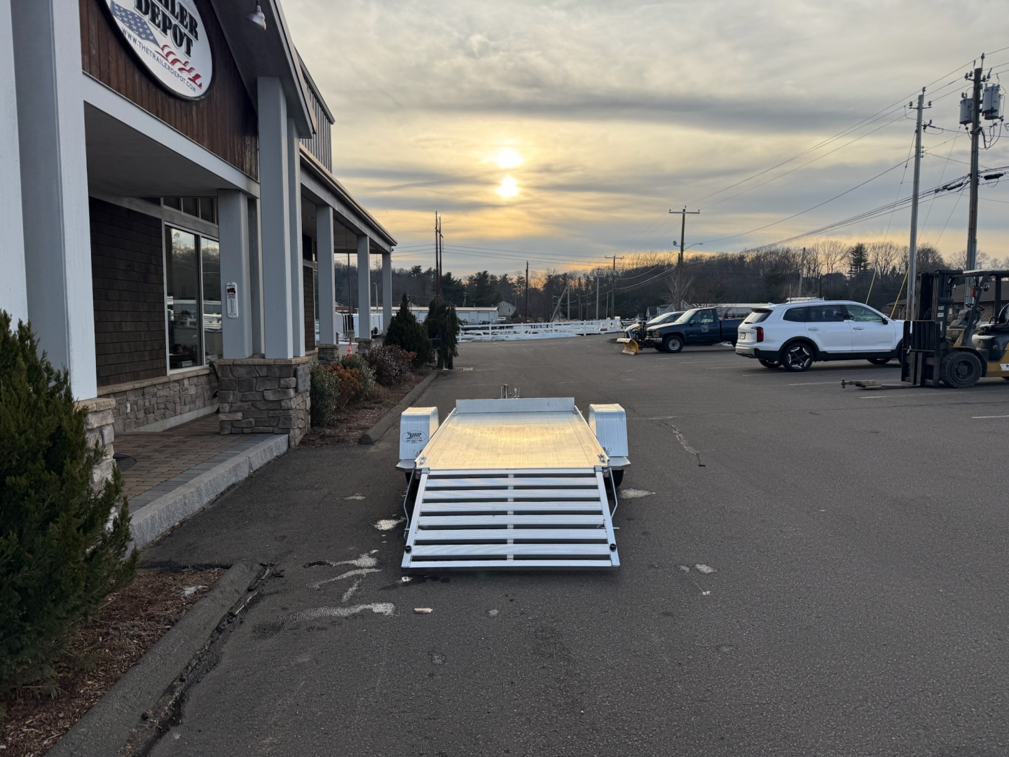 New ALUMA 4’6″ X 10’ UTILITY/BIKE/ATV TRAILER 2.9K