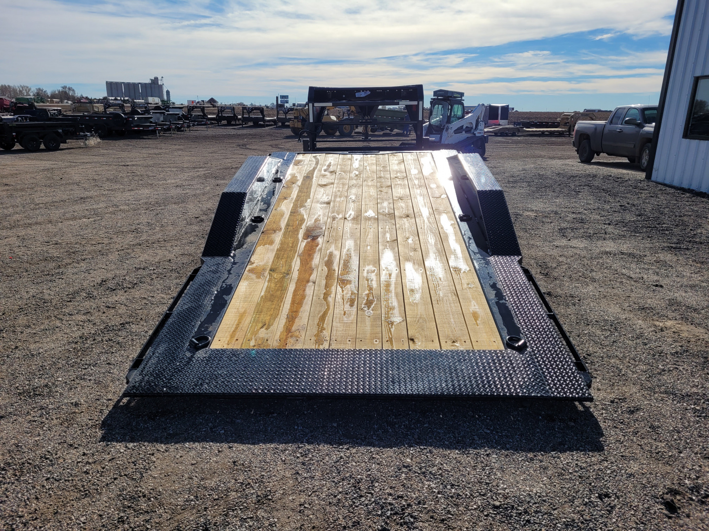 New 2026 Buckshot 102" x 24' Gooseneck Tilt Trailer