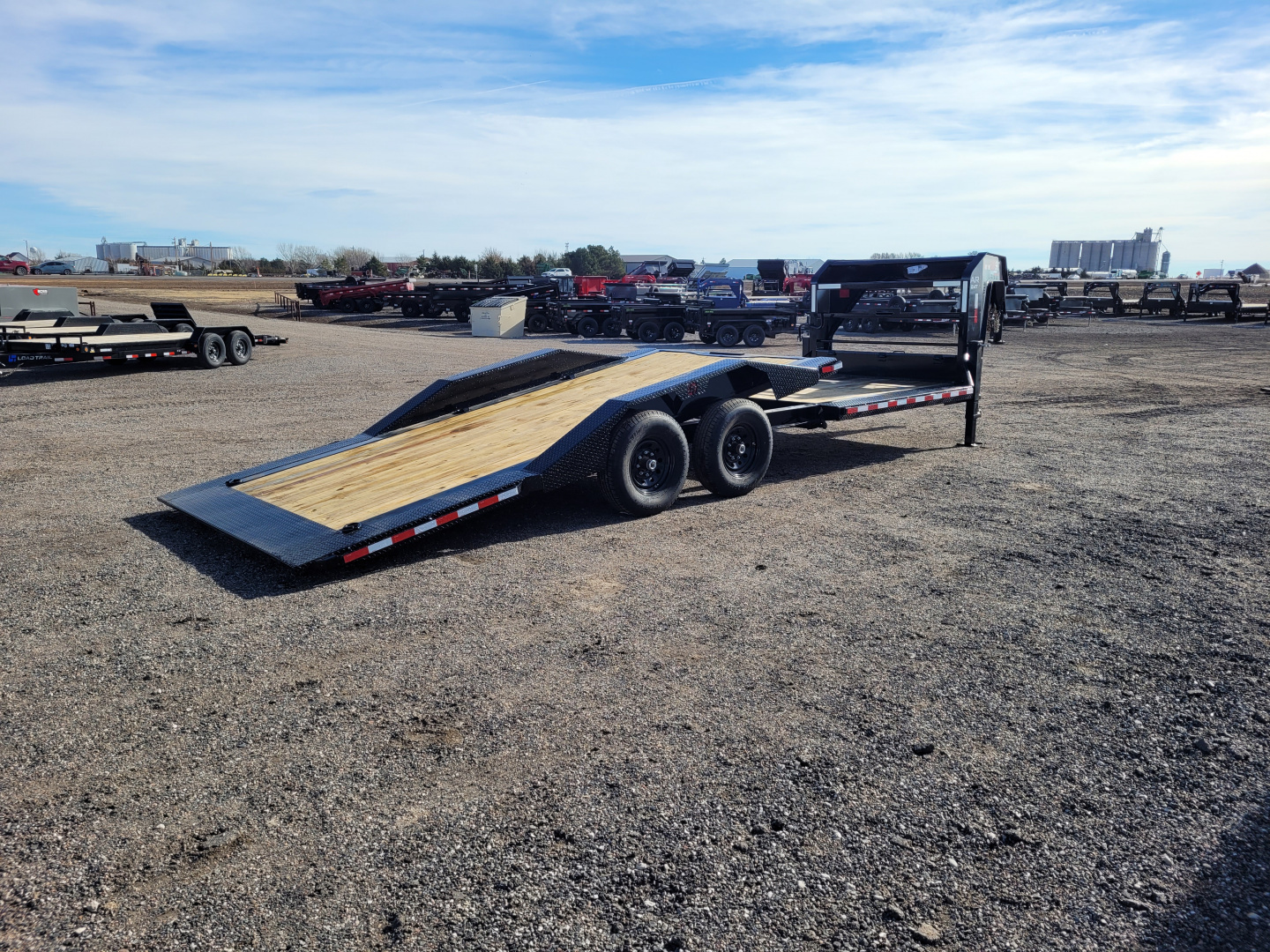 New 2026 Buckshot 102" x 24' Gooseneck Tilt Trailer