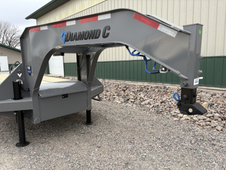 New 2026 30' FMAX210 Gooseneck Flatbed Trailer - Hyd Jacks