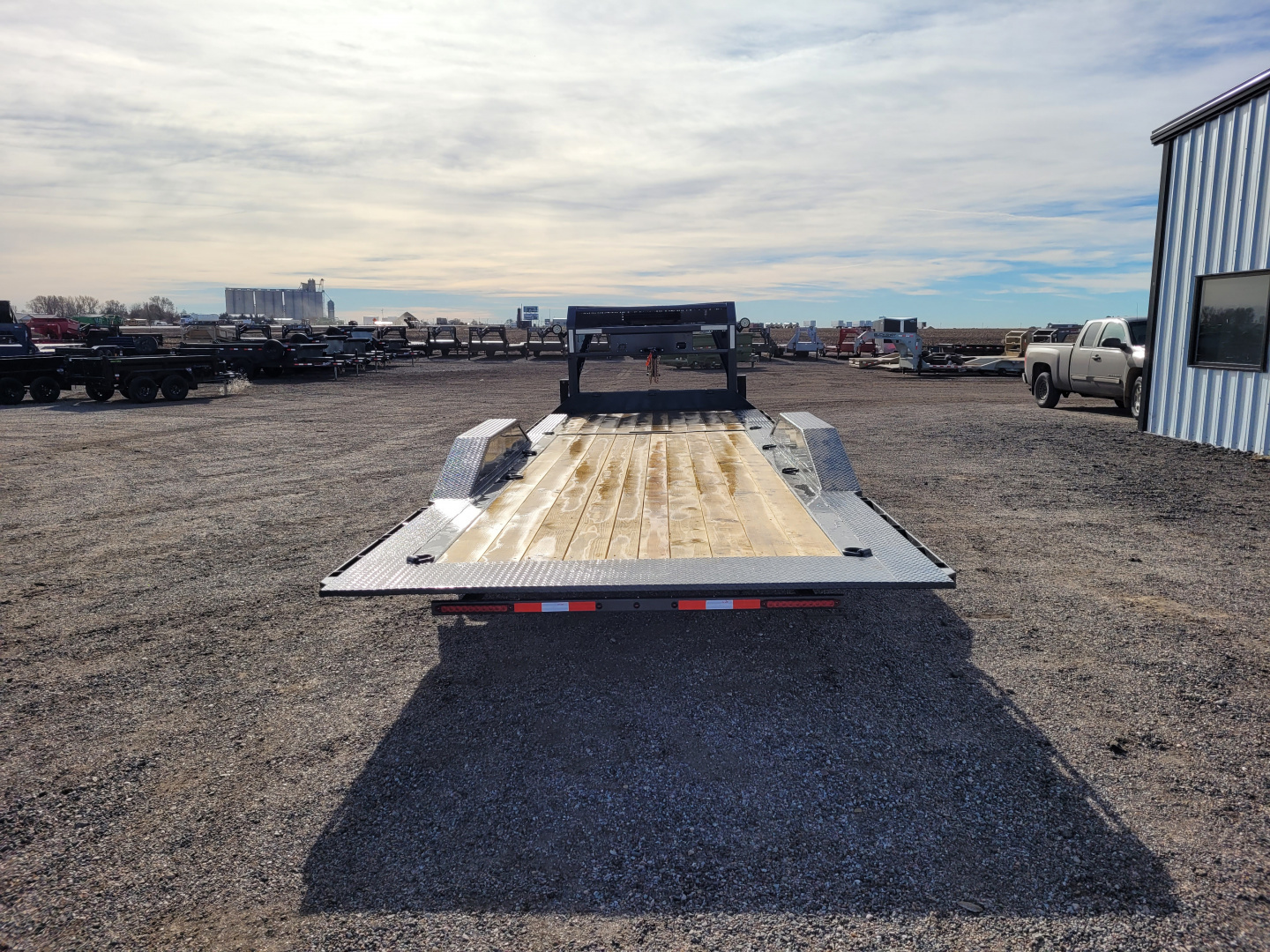 New 2026 Buckshot 102" x 26' Gooseneck Tilt Trailer W/8K Axles