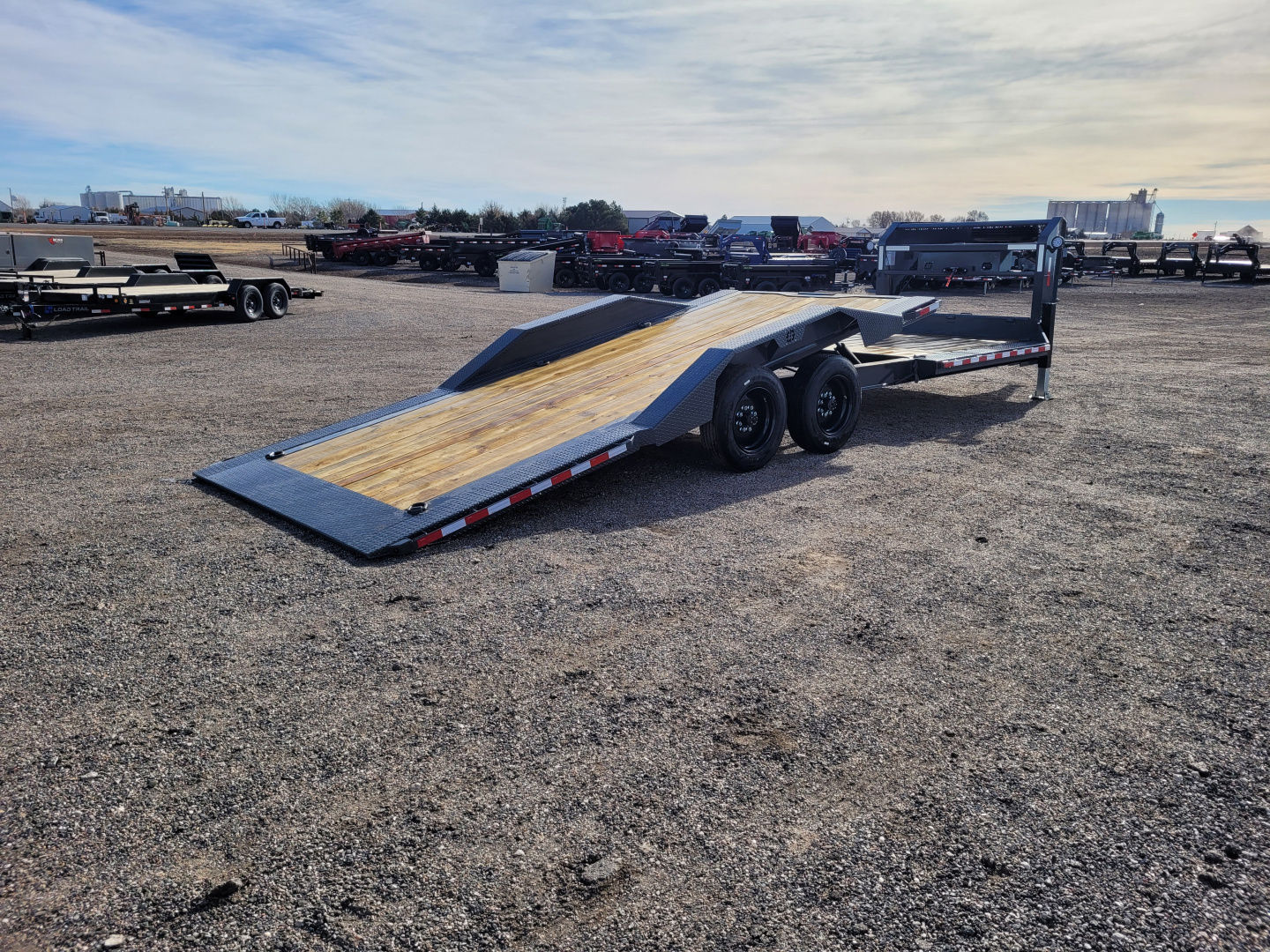 New 2026 Buckshot 102" x 26' Gooseneck Tilt Trailer W/8K Axles