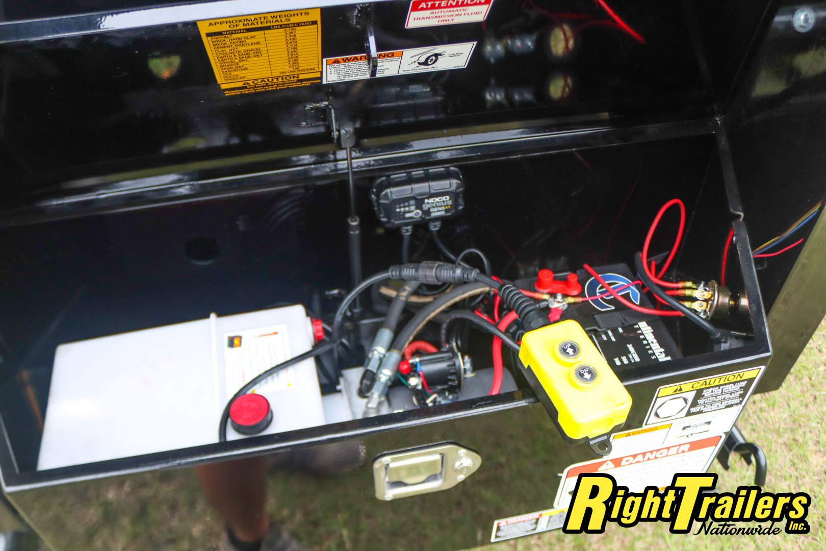 New 2026 8X20 U-DUMP GOOSENECK DUMP TRAILER