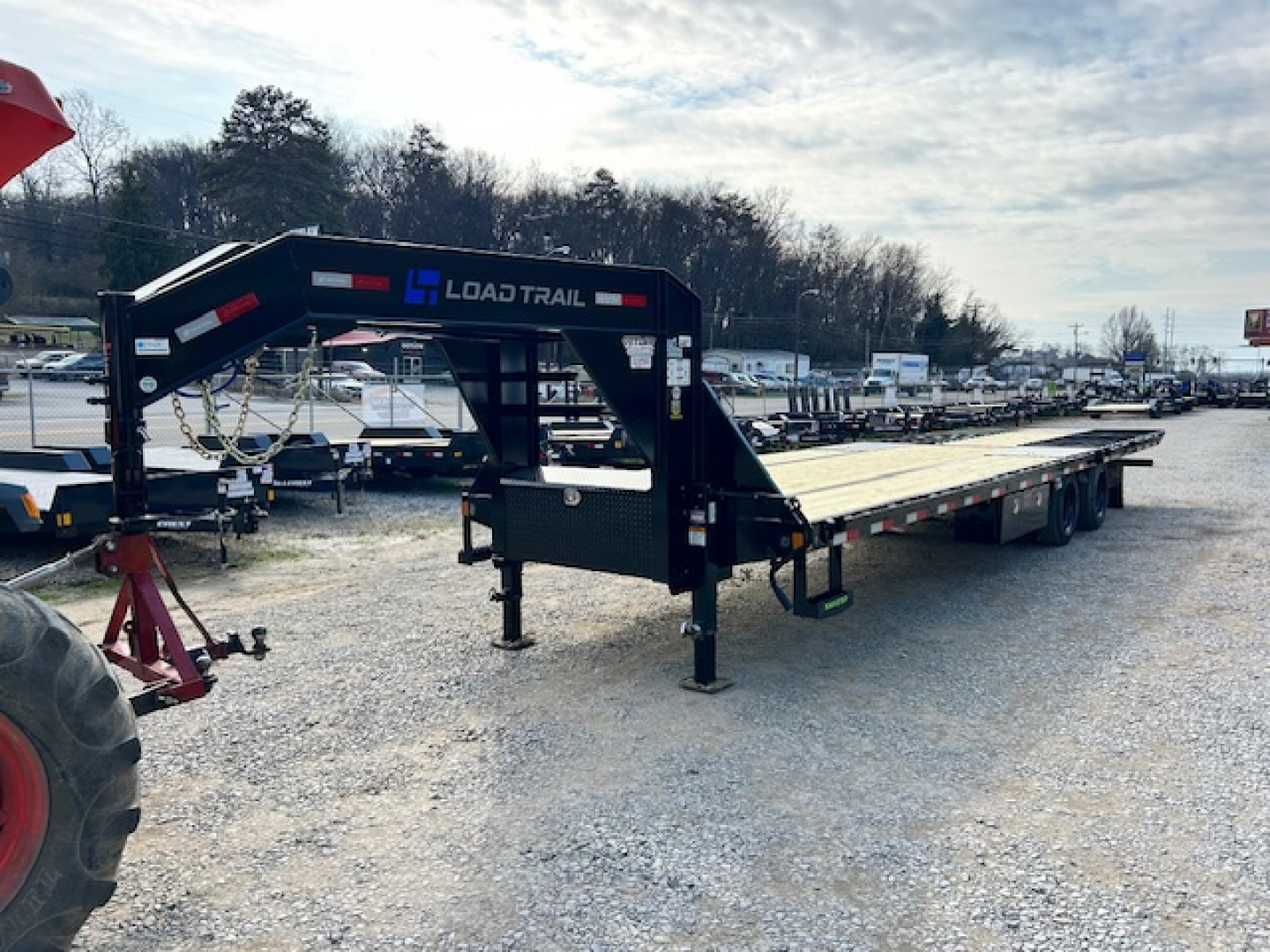 New 2026 Load Trail 102x32 24k HYDRATAIL Equipment Trailer