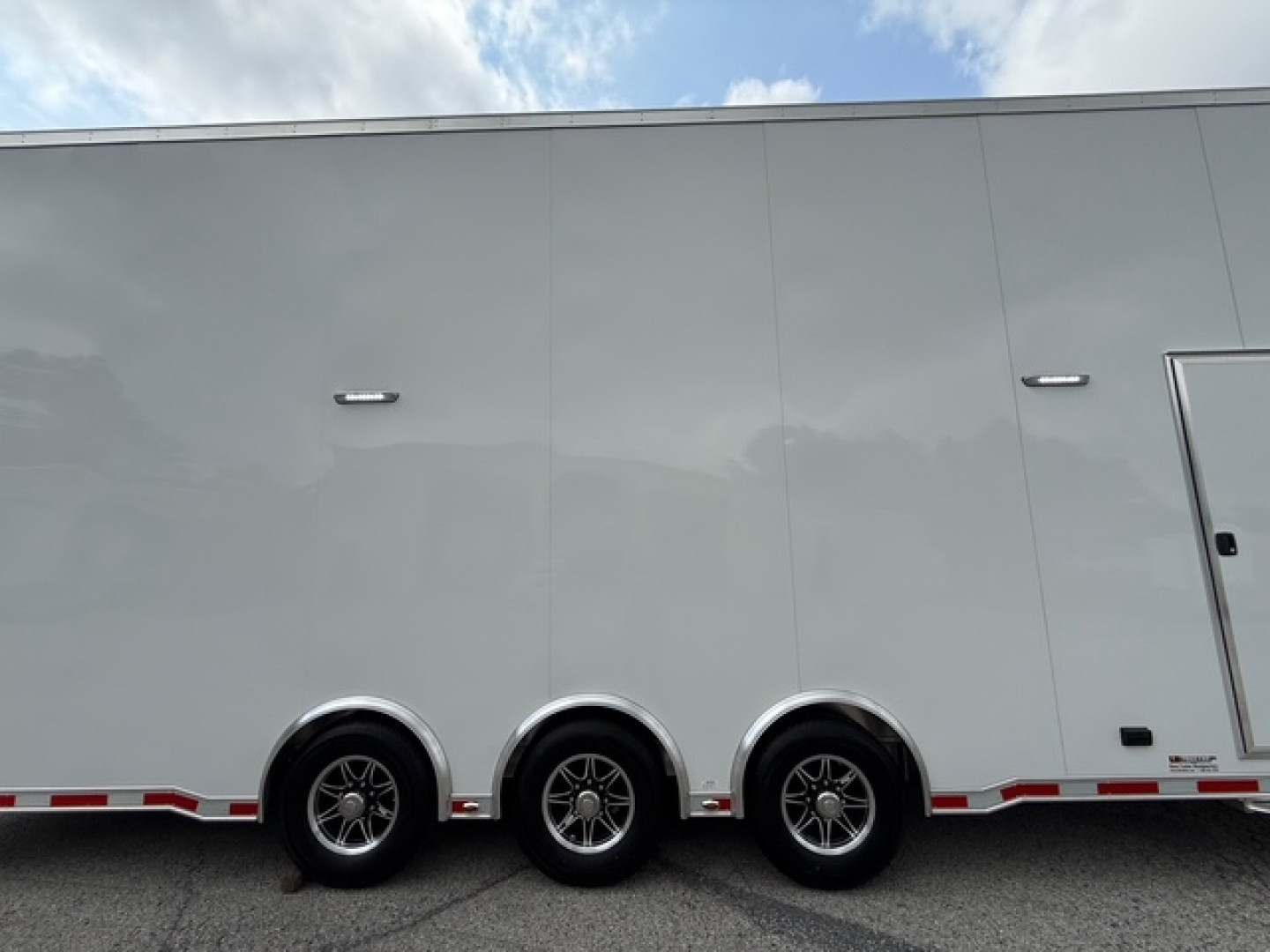 New 2026 inTech Trailers 8.5 x 28 Stacker