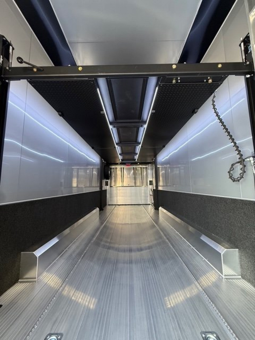 New 2025 inTech Trailers 8.5x32 Stacker