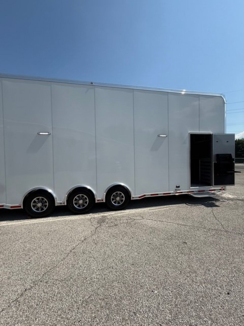 New 2025 inTech Trailers 8.5x32 Stacker