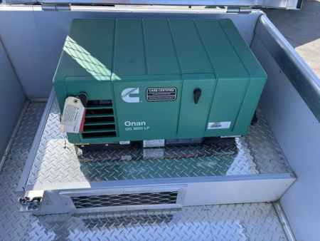 New 2026 Lakota IN8315FKP Horse Trailer