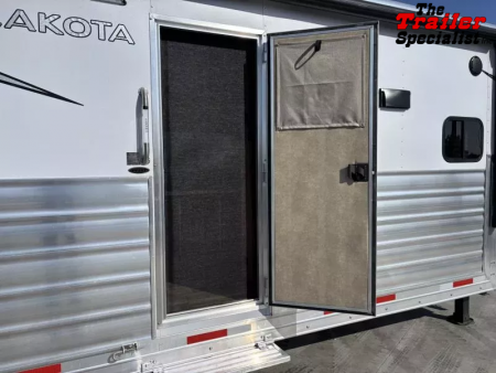 New 2026 Lakota IN8315FKP Horse Trailer