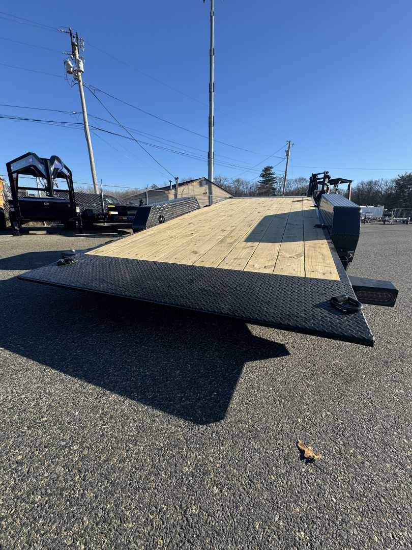 New 2026 Load Trail RAPID LOADER 83"X18' Tilt Trailer 9990# gvwr