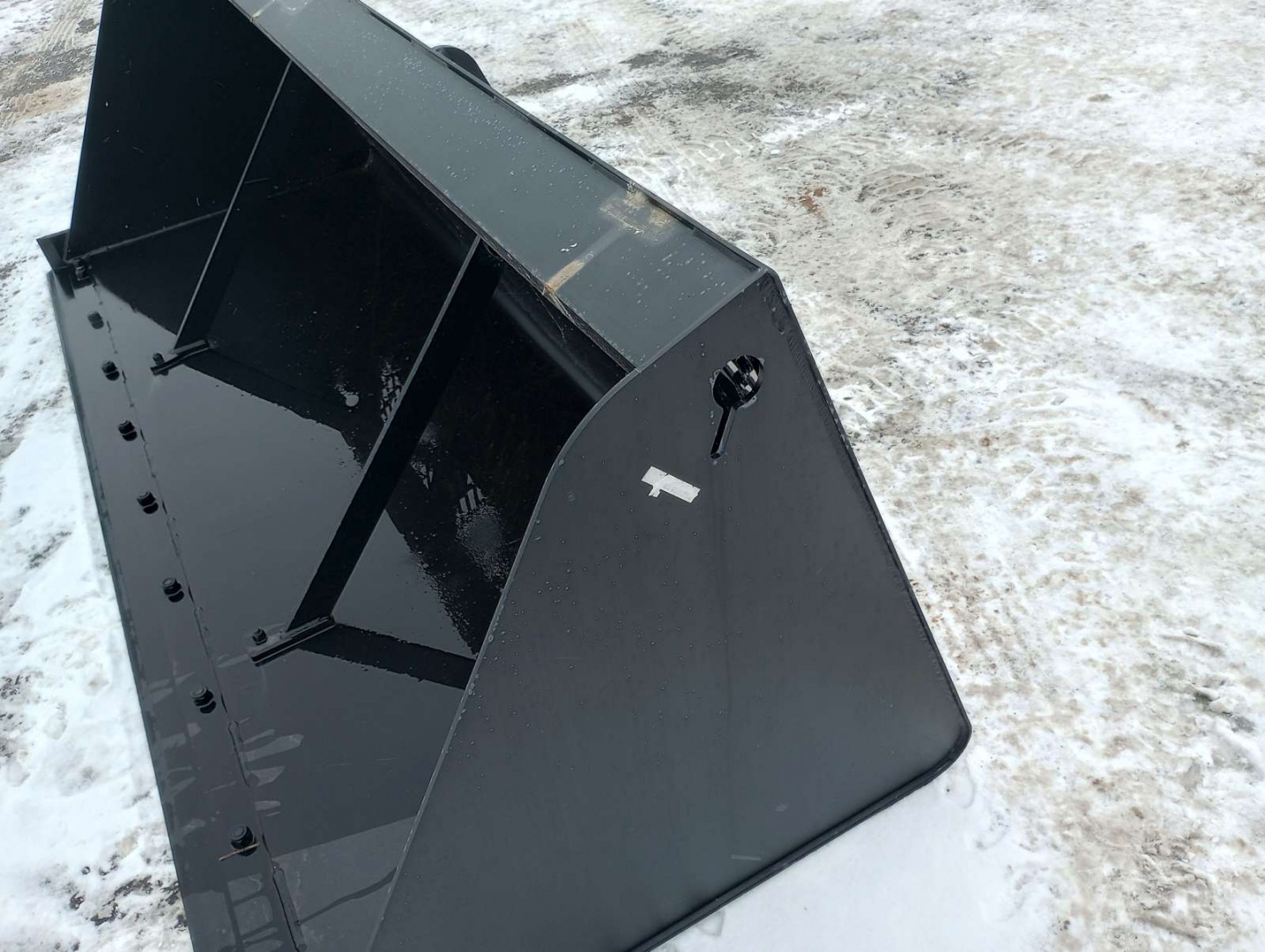 New 2025 Jenkins Iron and Steel 9' Snow Bucket Attachment