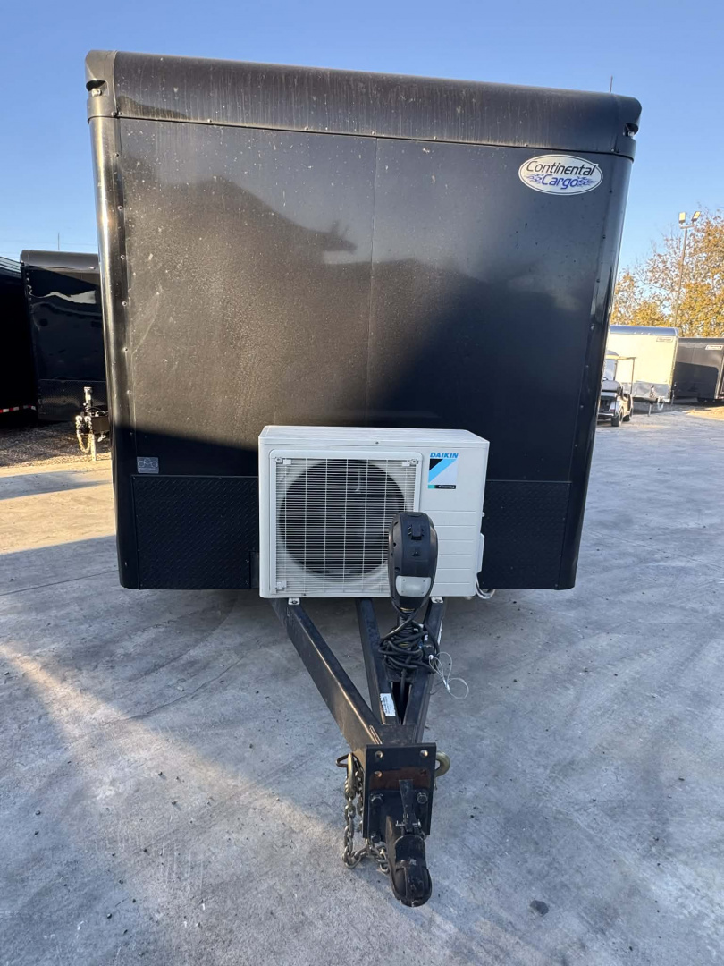 Used USED 2023 Continental Cargo 8.5X34 RACE TRAILER BATHROOM PACKAGE OVER $10,000 WORTH OF ADD-ONS!!! ELECTRIC AWNING & MINI SPLIT!! Car / Racing Trailer