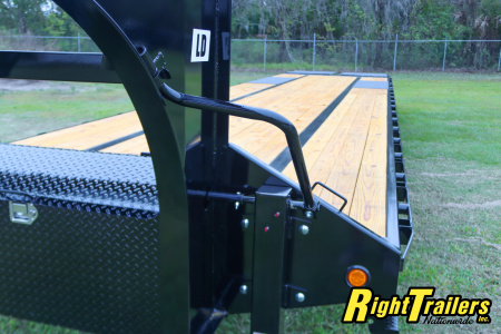 New 2026 8.5X40 PJ GOOSENECK EQUIPMENT TRAILER