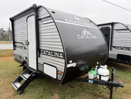 New 2026 Coachmen Catalina 134RKX Travel Trailer