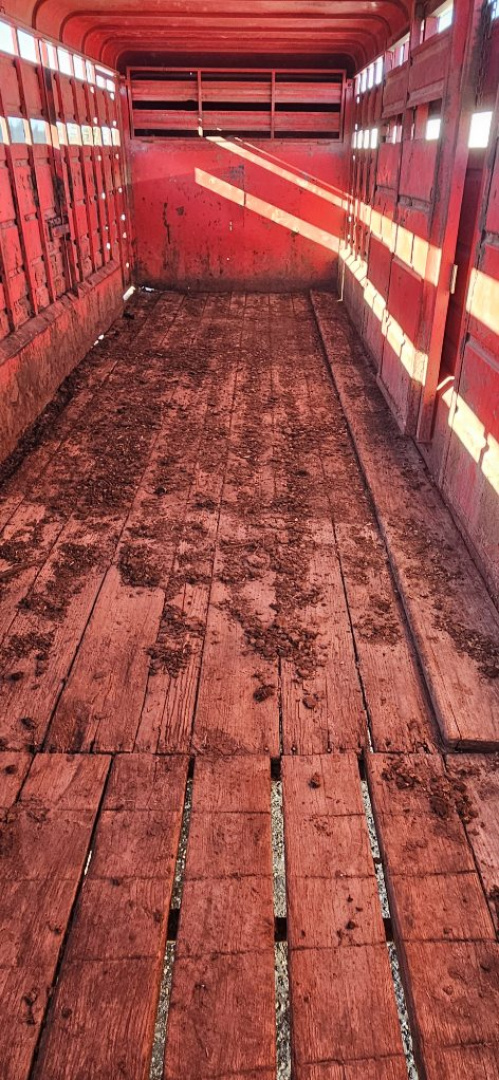 Used 2011 Donahue 6'8" x 22' Stock Trailer