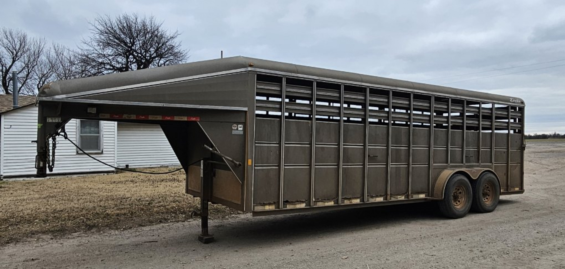Used 2015 Delta Mfg 6'8" x 22' Stock Trailer