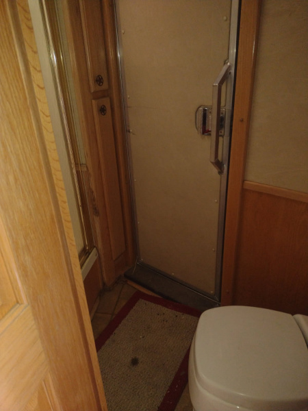 Used 2003 Elite Trailers 4 horse weekender Trailer