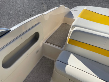 Used 2003 Rinker 212 Captiva Bowrider