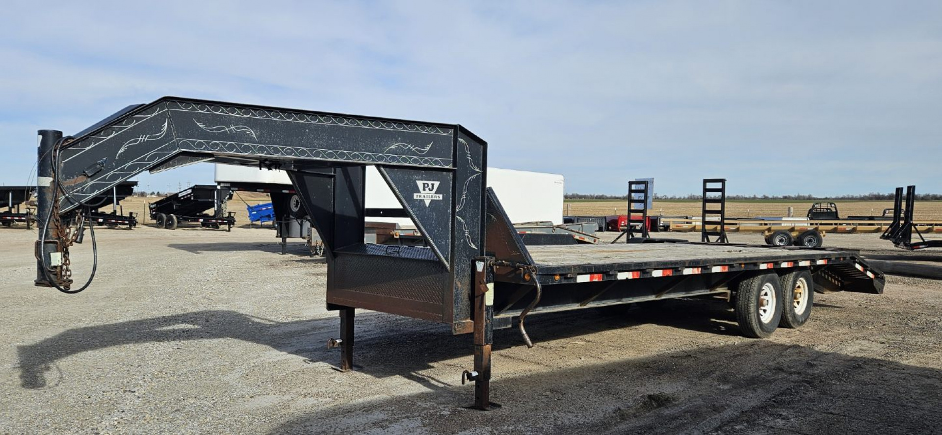 Used 1999 PJ Trailers 102" x 25' Flatbed Trailer