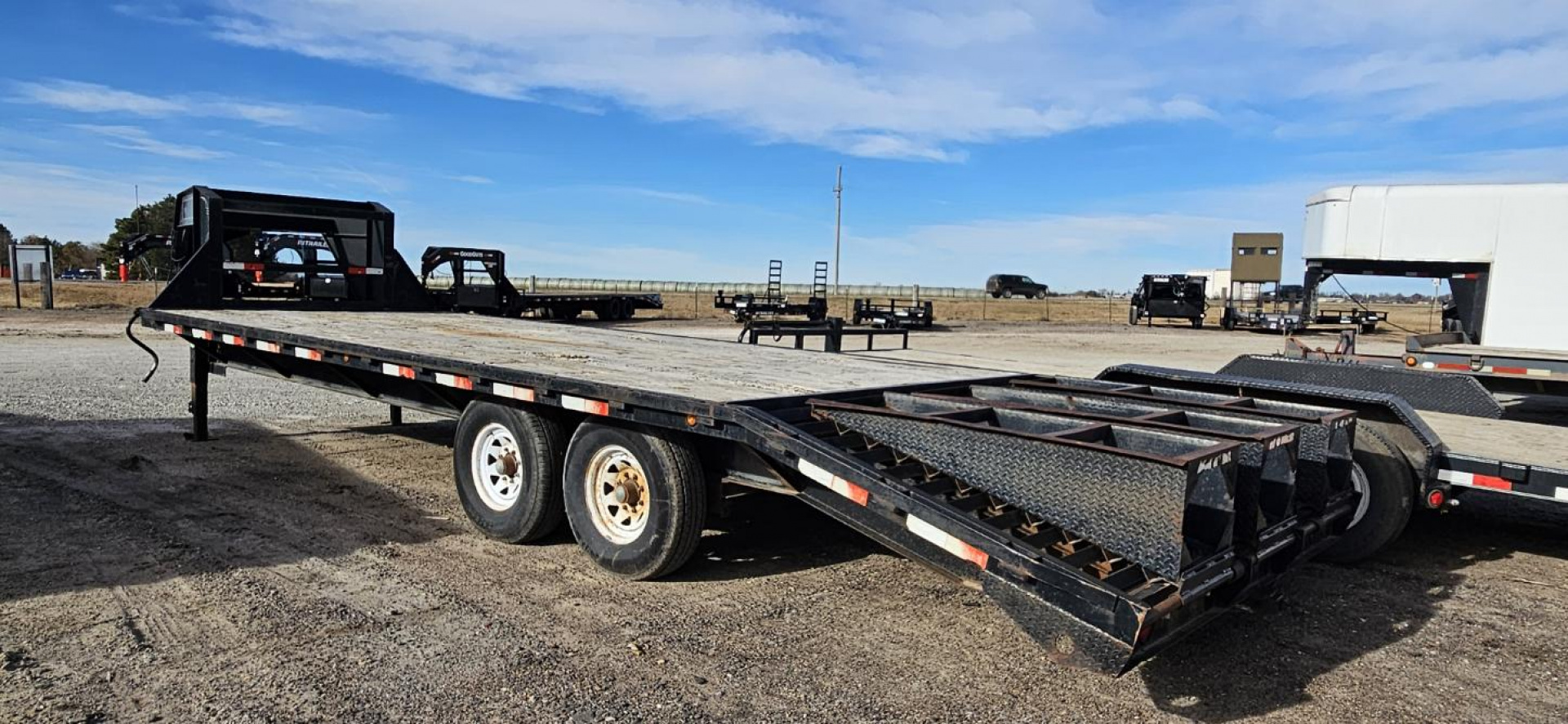 Used 1999 PJ Trailers 102" x 25' Flatbed Trailer