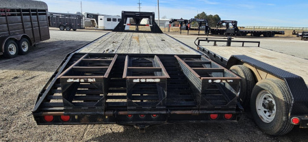 Used 1999 PJ Trailers 102" x 25' Flatbed Trailer