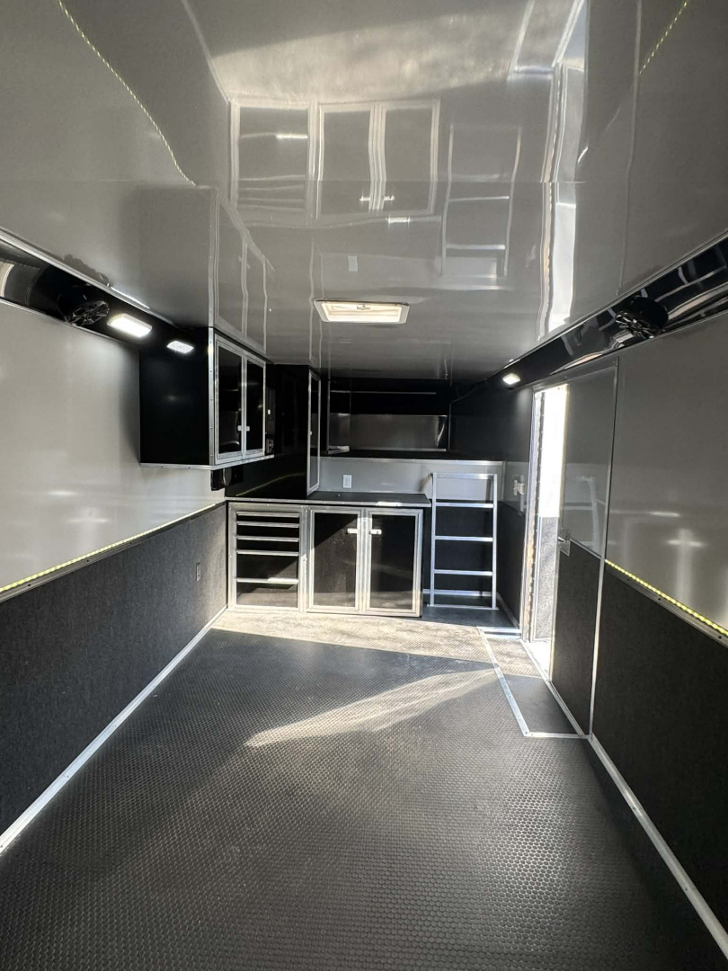 New 2025 RC Trailers 8.5X44 GOOSENECK TRAILER ELECTRIC AWNING Car / Racing Trailer