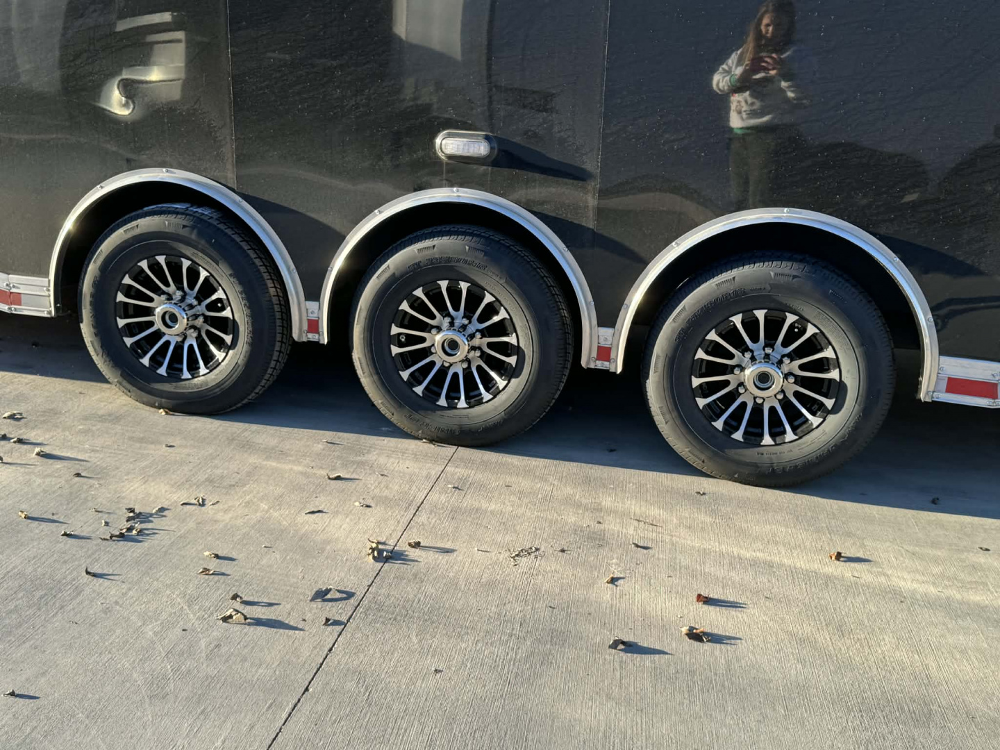 New 2025 RC Trailers 8.5X44 GOOSENECK TRAILER ELECTRIC AWNING Car / Racing Trailer