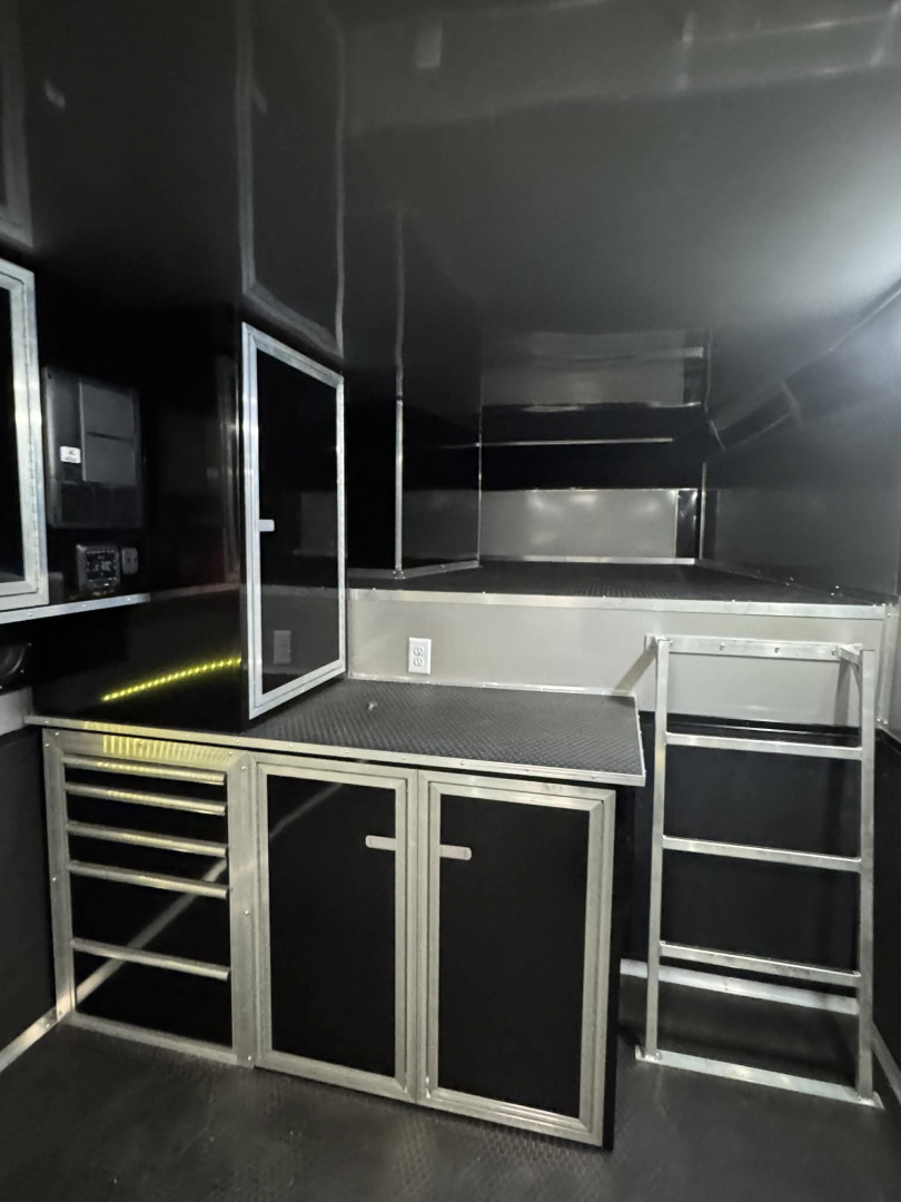 New 2025 RC Trailers 8.5X44 GOOSENECK TRAILER ELECTRIC AWNING Car / Racing Trailer