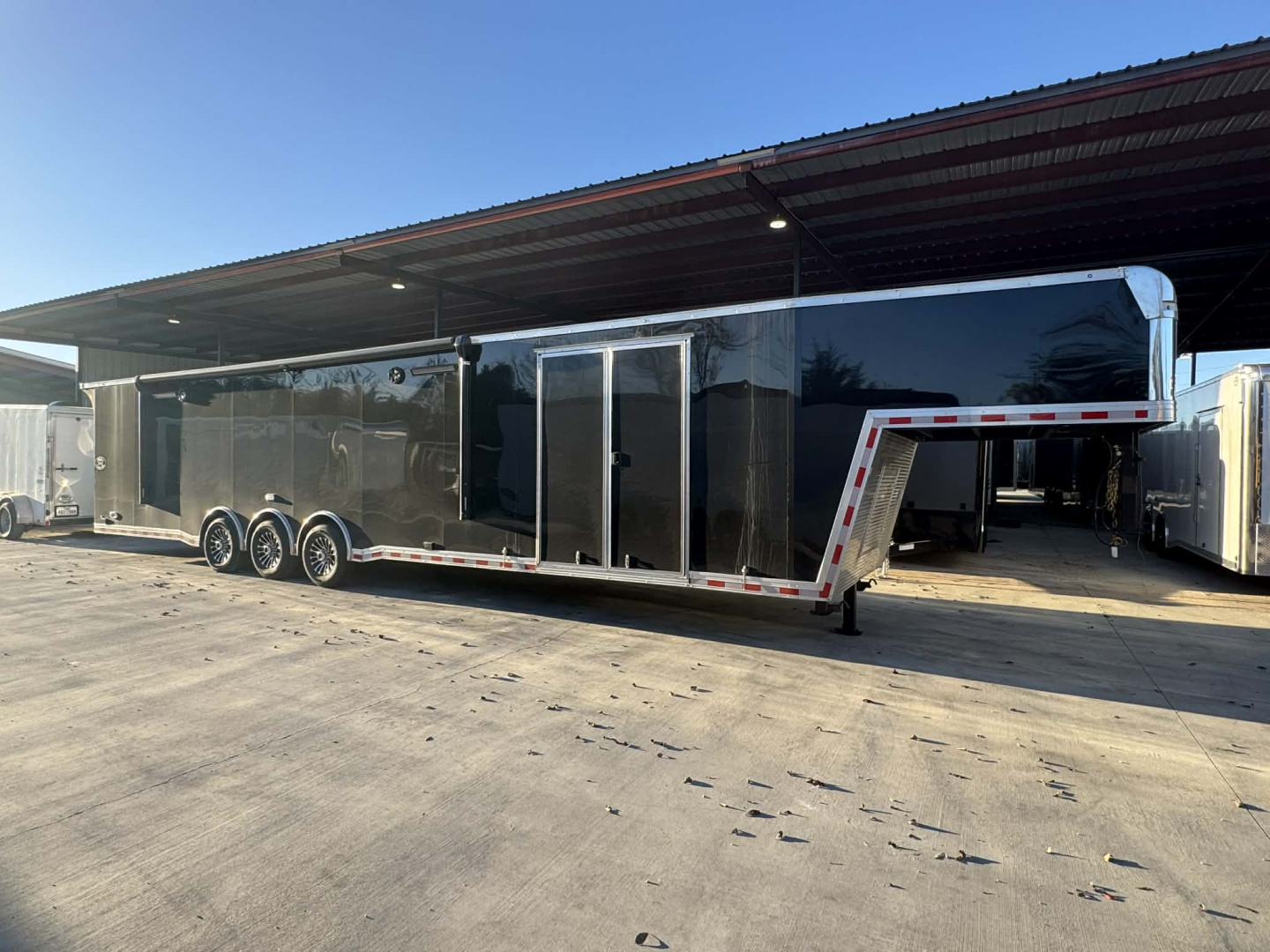 New 2025 RC Trailers 8.5X44 GOOSENECK TRAILER ELECTRIC AWNING Car / Racing Trailer