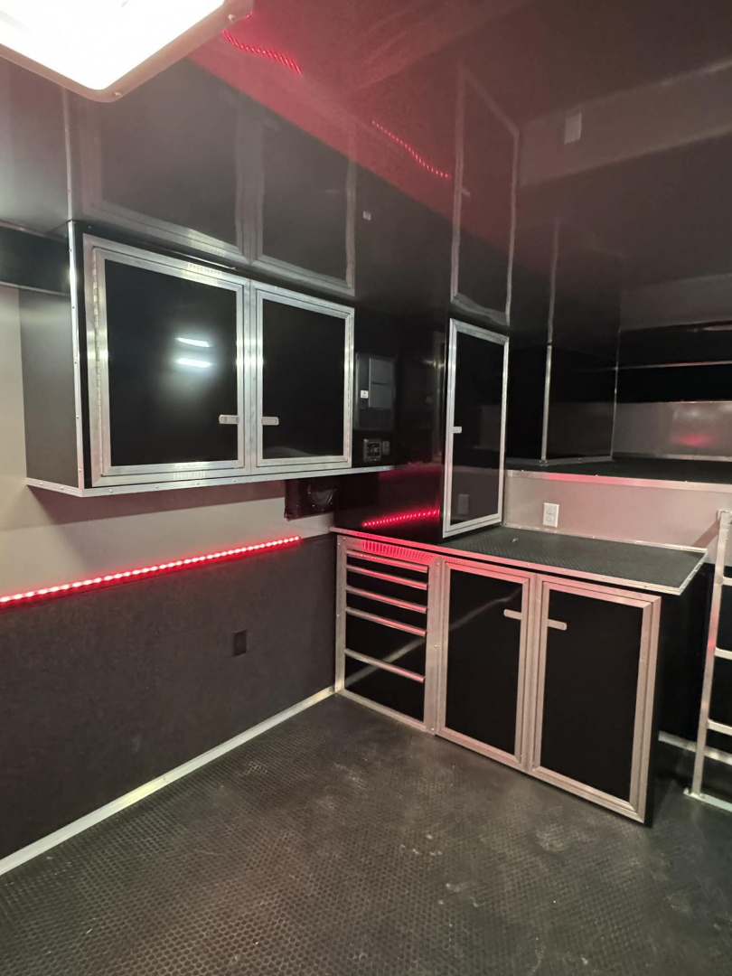 New 2025 RC Trailers 8.5X44 GOOSENECK TRAILER ELECTRIC AWNING Car / Racing Trailer