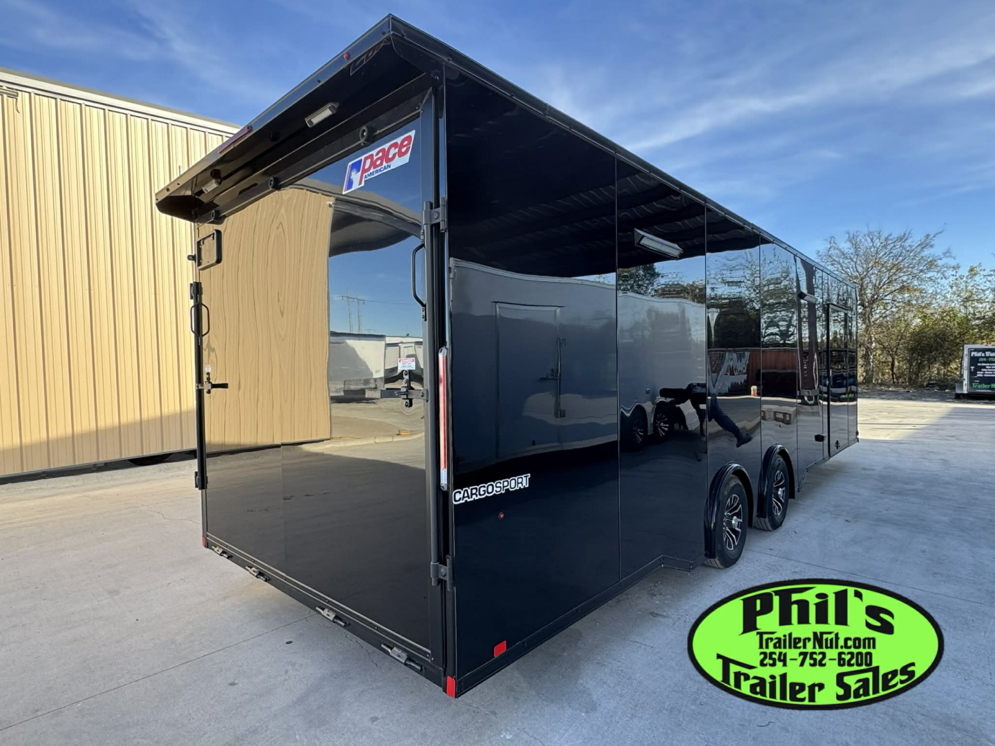 New Pace American 8.5X28 Car / Racing Trailer ENCLOSED CAR HAULER UPGRADED .080 EXTERIOR & REAR WING