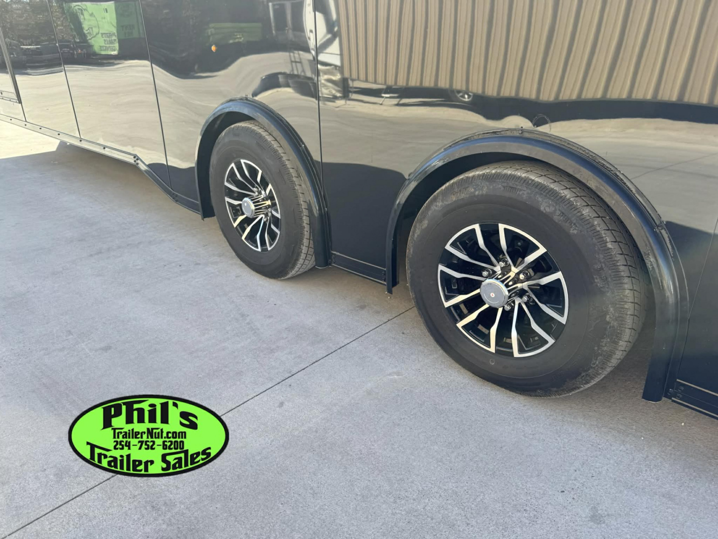 New Pace American 8.5X28 Car / Racing Trailer ENCLOSED CAR HAULER UPGRADED .080 EXTERIOR & REAR WING