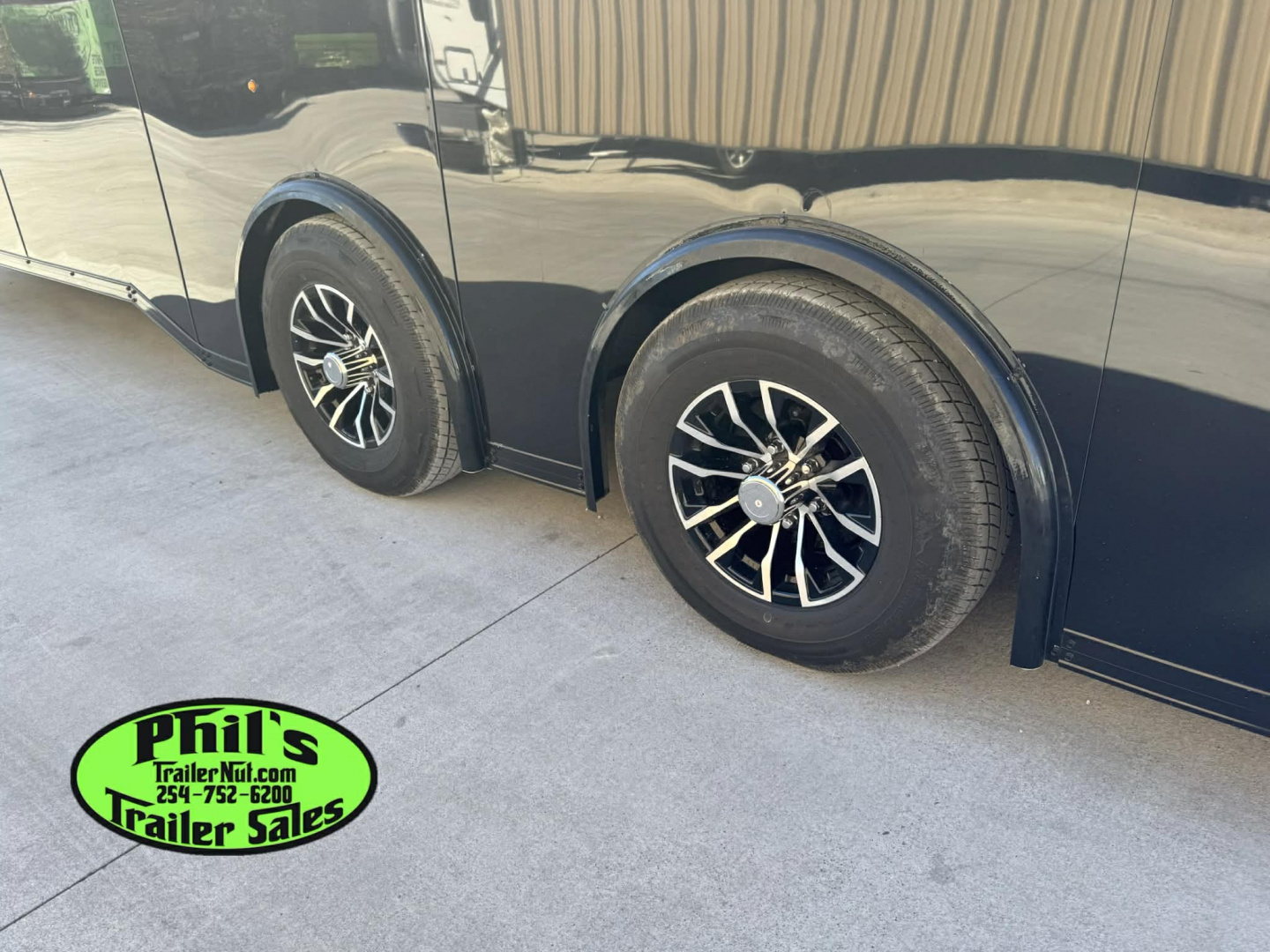 New Pace American 8.5X28 Car / Racing Trailer ENCLOSED CAR HAULER UPGRADED .080 EXTERIOR & REAR WING