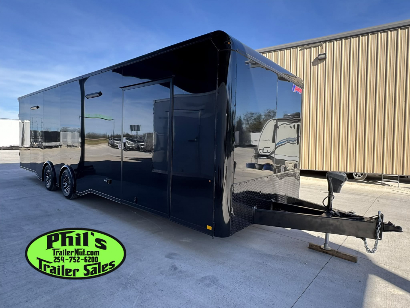 New Pace American 8.5X28 Car / Racing Trailer ENCLOSED CAR HAULER UPGRADED .080 EXTERIOR & REAR WING