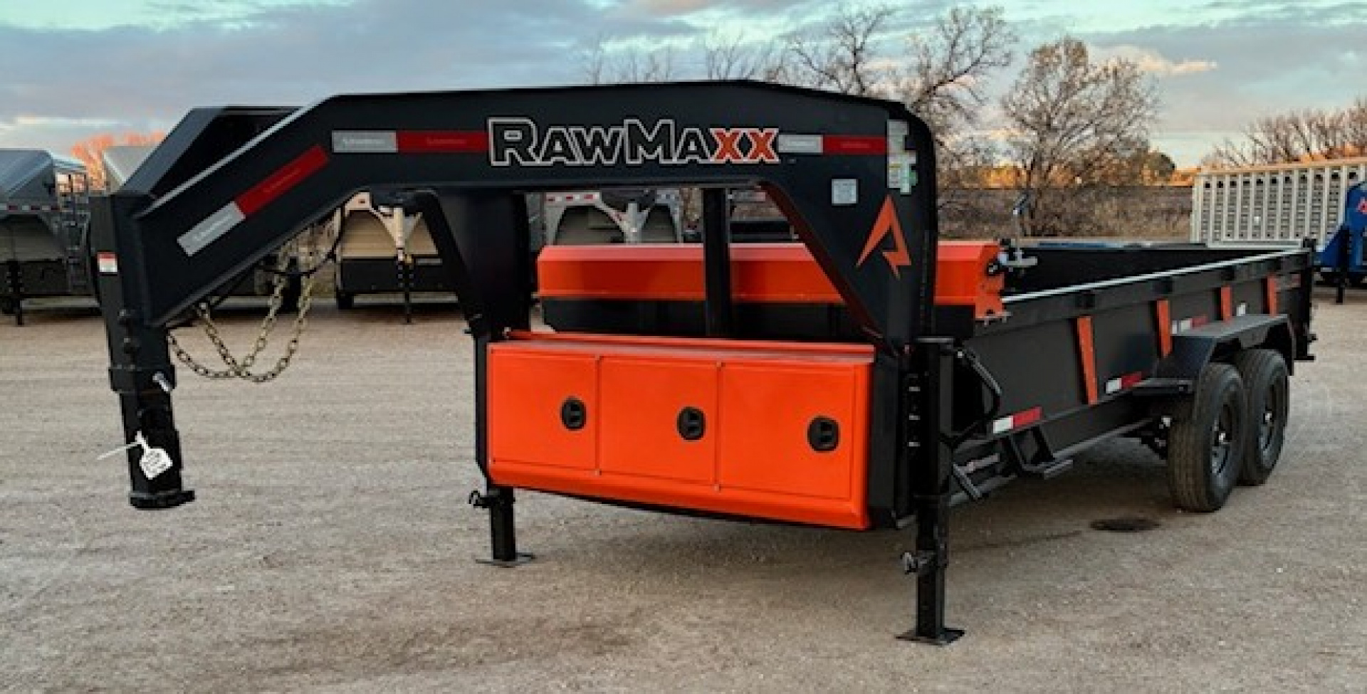 New 2026 RawMaxx LPX16GN14K Dump Trailer