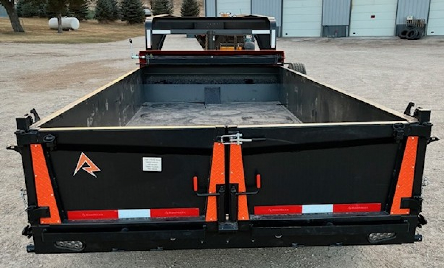 New 2026 RawMaxx LPX16GN14K Dump Trailer