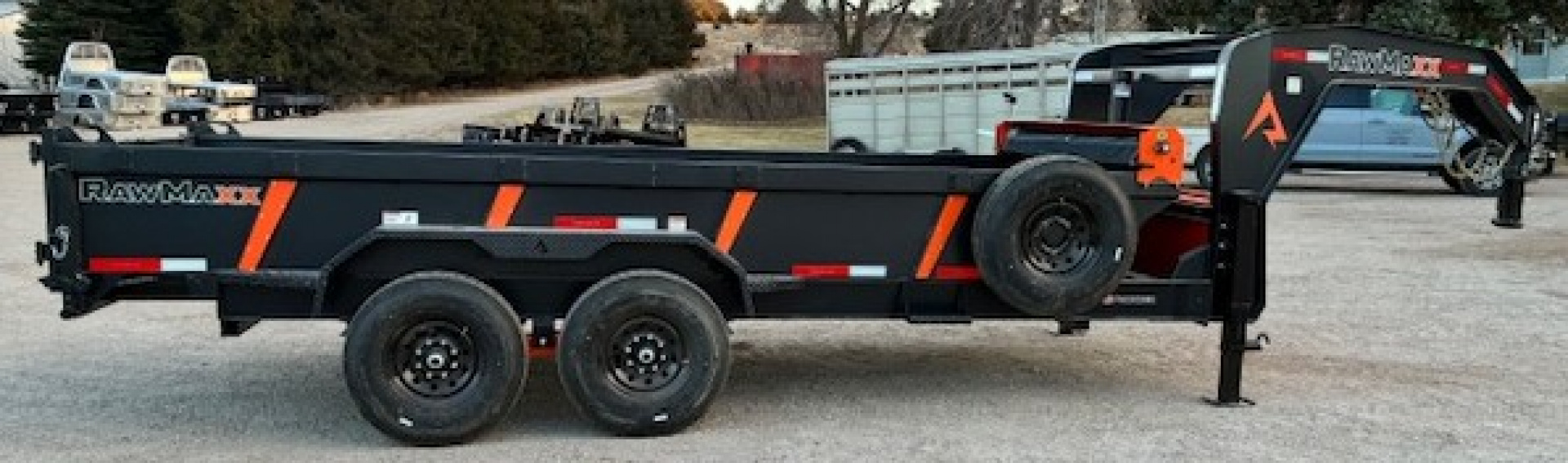 New 2026 RawMaxx LPX16GN14K Dump Trailer