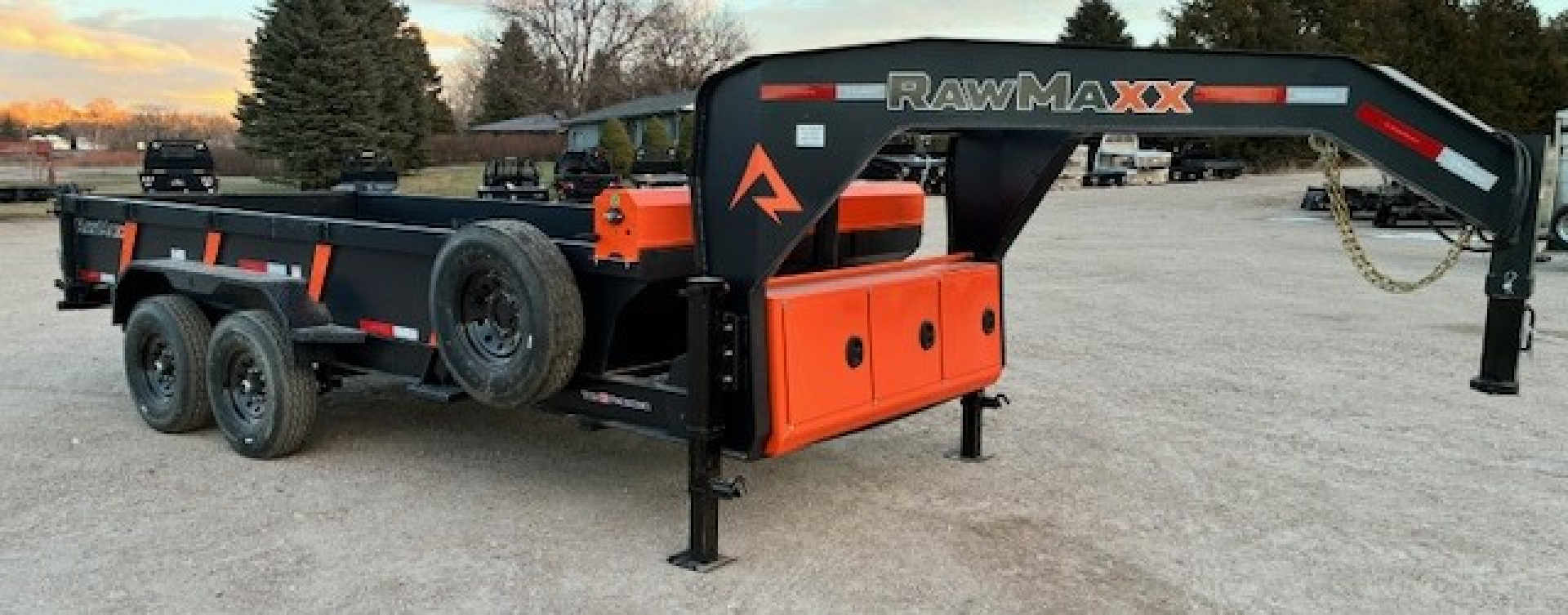 New 2026 RawMaxx LPX16GN14K Dump Trailer