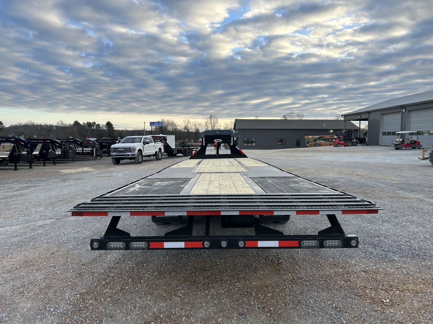 New 2026 MAXXD Gooseneck Trailer | 34' x 102' 30K GVWR