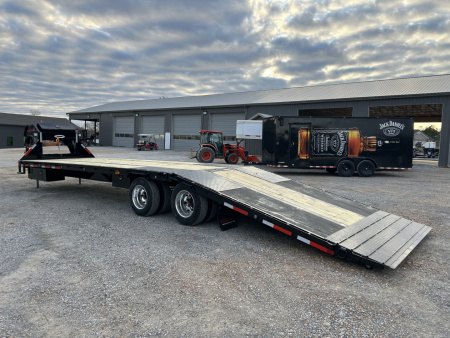 New 2026 MAXXD Gooseneck Trailer | 34' x 102' 30K GVWR