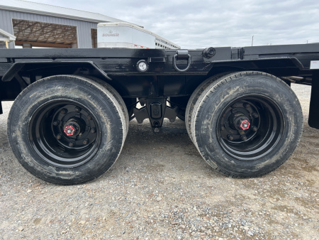 New 2026 MAXXD Gooseneck Trailer | 32' x 102' 30K GVWR