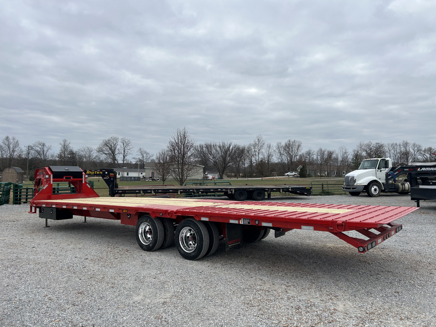 New 2026 MAXXD Gooseneck Trailer | 34' x 102' 30K GVWR